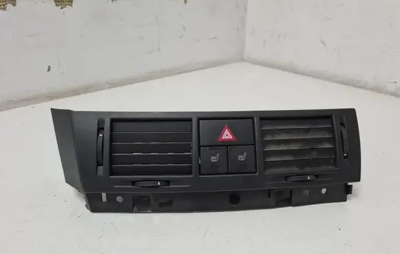 Opel Meriva A Dash center air vent grill 464652911