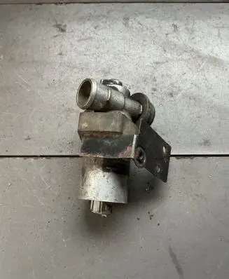 BMW 5 E39 Idle control valve (regulator) 0280140545