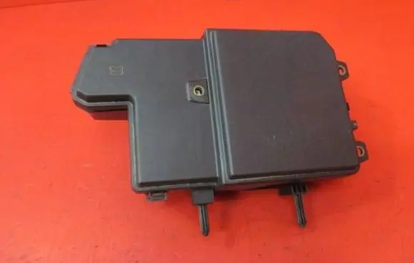 Renault Megane IV Fuse box set 252361855R 243127929R