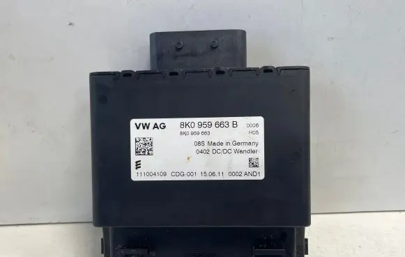 Audi A7 S7 4G Voltage converter/converter module 8K0959663B 8K0959663
