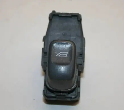 Volvo V50 Electric window control switch 9472275 00W234