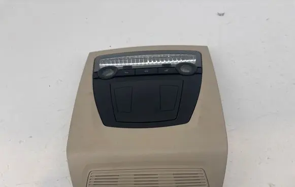 BMW 5 F10 F11 Front seat light 28273832 43422691 C496364