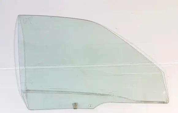 Suzuki XL7 I Front door window glass four-door 43R00033 A001686 M213