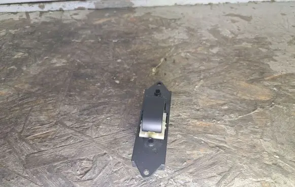 Mitsubishi ASX Electric window control switch MR587944 0835T11CD C8DD411MB