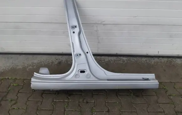 Renault Megane III Pillar (middle) 
