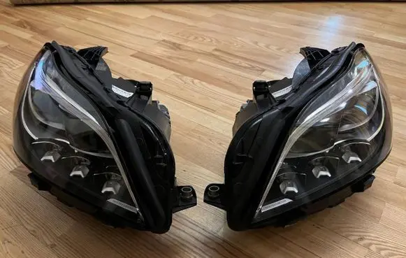 Mercedes-Benz CLS C218 X218 Headlights/headlamps set A2189067102 A2189067202 030129123309