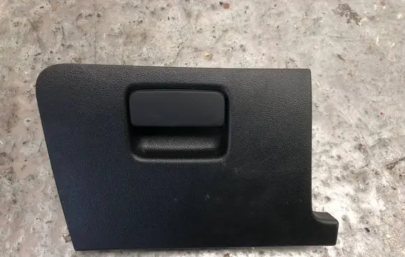 Volkswagen Golf VII Glove box 5G1857924BBILI 5G1857924B