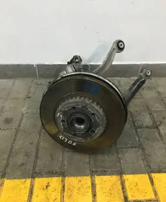 Mercedes-Benz E W213 Rear wheel hub