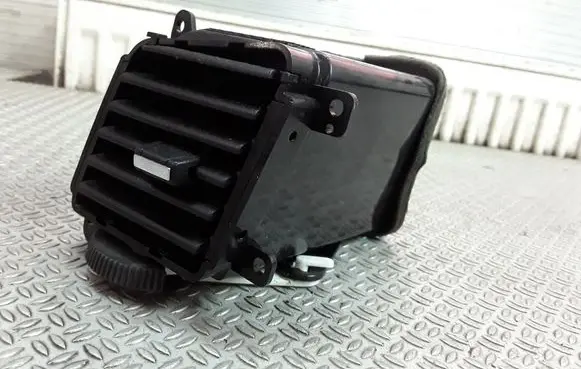 SsangYong Kyron Dashboard side air vent grill/cover trim