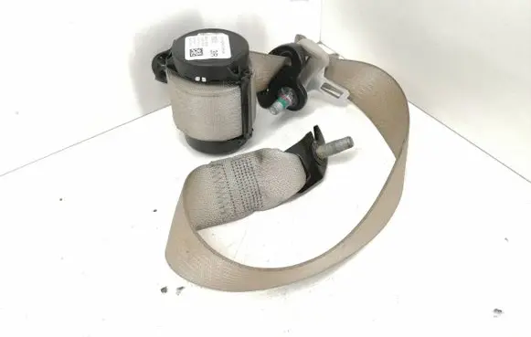Chrysler Pacifica Third row seat belt 631019500 P6EB03PD2AE 6361236