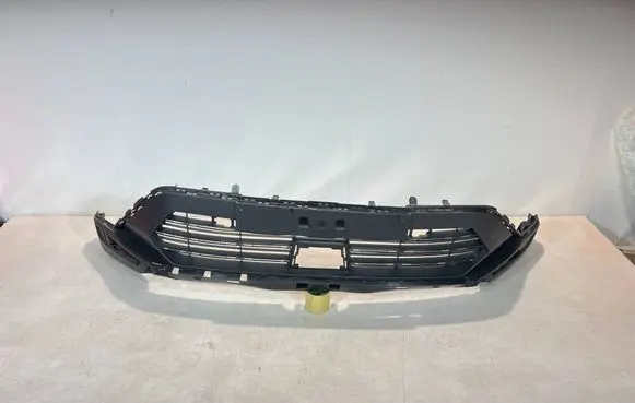 Renault Captur II Front bumper lip 620264889R