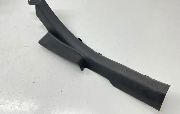 KIA Optima Rear sill trim cover 85876D4000