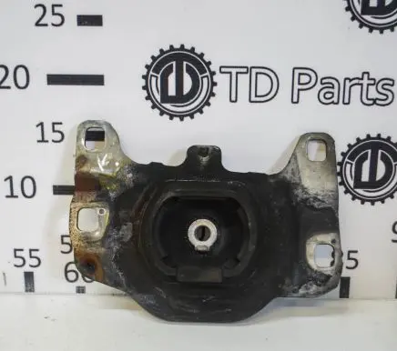 Ford Kuga II Engine mount bracket F1F17M121JB