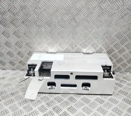 Audi RS6 C8 Hybrid / electric car battery 4K0915171C