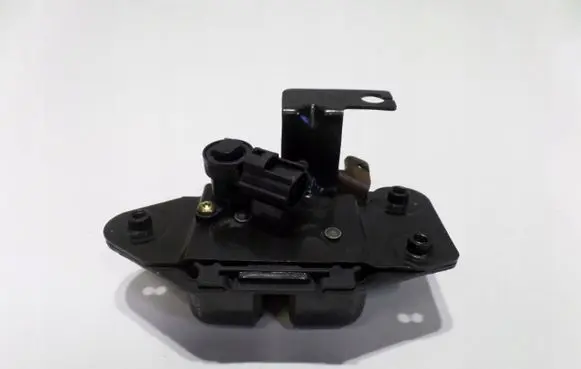 Jeep Grand Cherokee (WJ) Tailgate/trunk/boot lock/catch/latch 551651ZAML