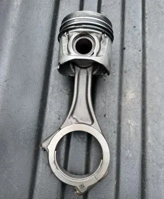Infiniti FX Piston with connecting rod 10653 942390 100970886