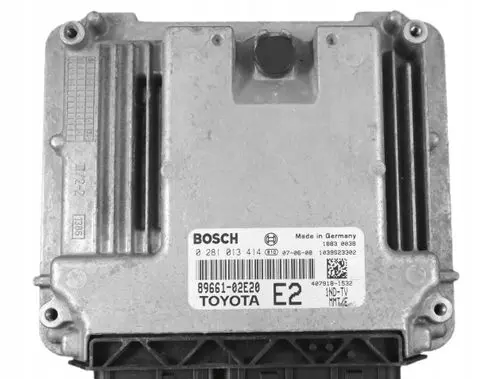 Toyota Auris 150 Engine control unit/module 0281013414