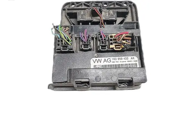 Volkswagen Golf III Other control units/modules 1K0959433AK