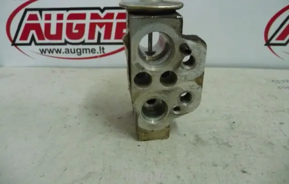 Air conditioning (A/C) expansion valve