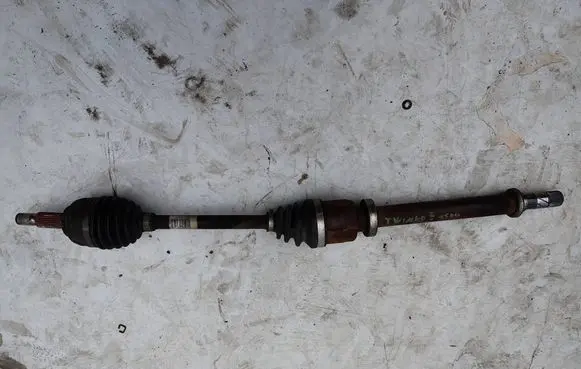 Renault Twingo II Front driveshaft 8201055635