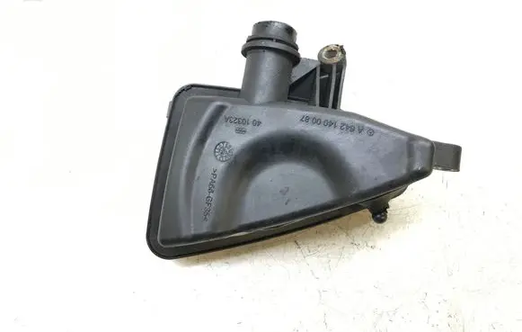 Mercedes-Benz R W251 Intake resonator A6421400087 K3797