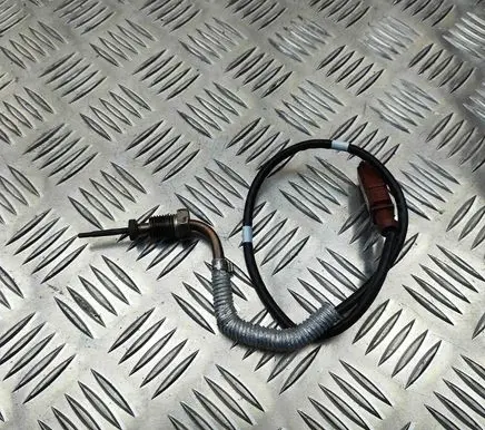 Volkswagen Multivan T6 Exhaust gas temperature sensor 05E906088L