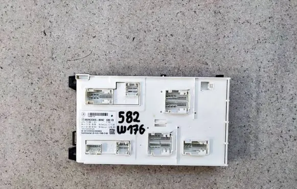 Mercedes-Benz A W176 Comfort/convenience module A176900110119 A1769001101