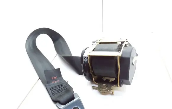 Fiat Ulysse Front seatbelt 300702 E2040114