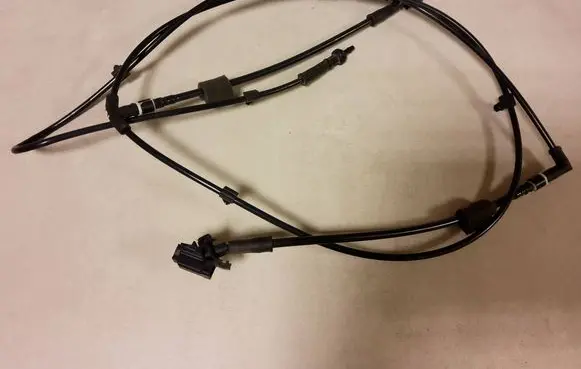 Dodge Challenger Windshield washer spray nozzle 