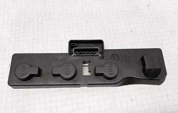 Tail light part