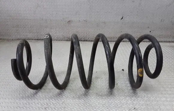 Toyota Yaris Rear coil spring