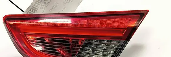 Maserati Ghibli Tailgate rear/tail lights 06700046630 03552000