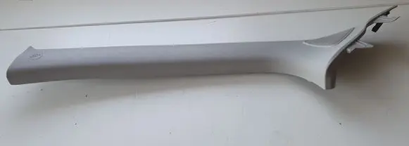 Toyota Yaris (A) pillar trim