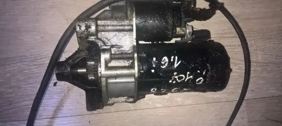 Peugeot 406 Starter motor d6ra66