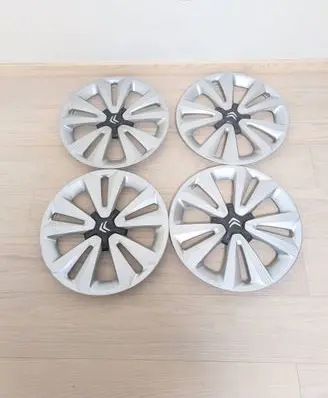 Citroen C3 R16 wheel hub/cap/trim 9687730477 9687730877