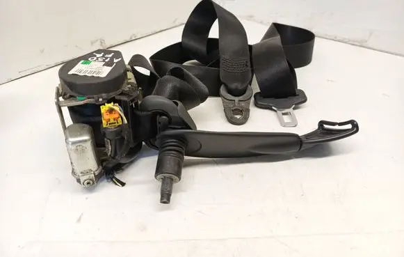 Mercedes-Benz A W169 Front seatbelt 602876900 20003 008R000