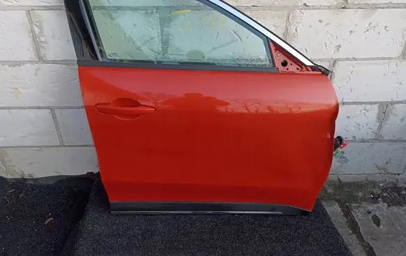Fiat 600 Front door
