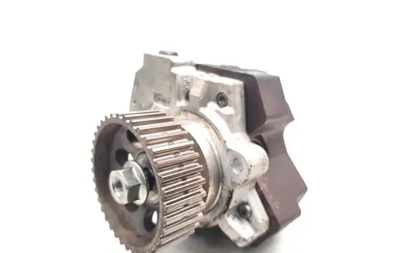 Chrysler Voyager Fuel injection high pressure pump 35022114F 0445010152