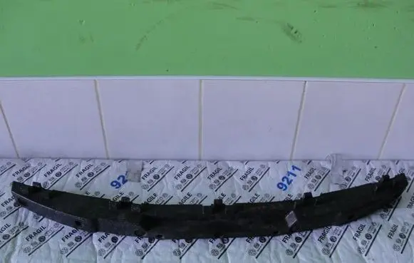 Opel Meriva B Front bumper foam support bar 13267709