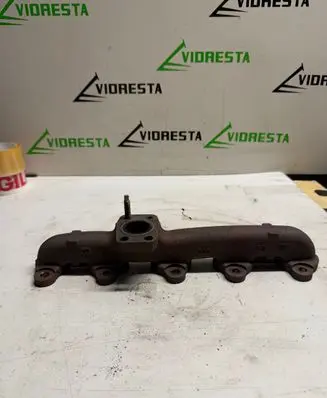 Exhaust manifold