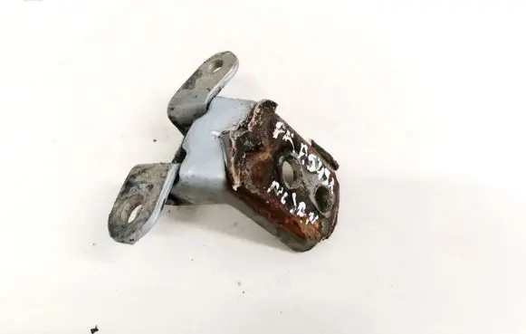 Nissan Almera Front door upper hinge