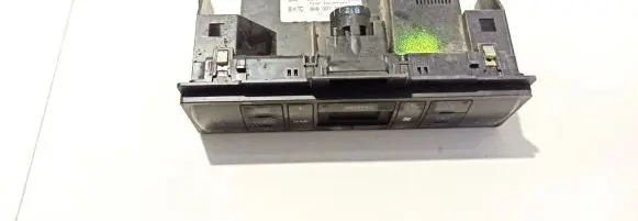 Audi A4 S4 B5 8D Climate control unit 8d0820043m 5hb007908-05