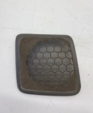 Volkswagen Transporter - Caravelle T4 Side speaker trim/cover 7D1857209