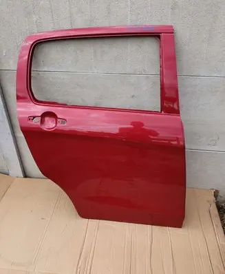 Suzuki Celerio Rear door