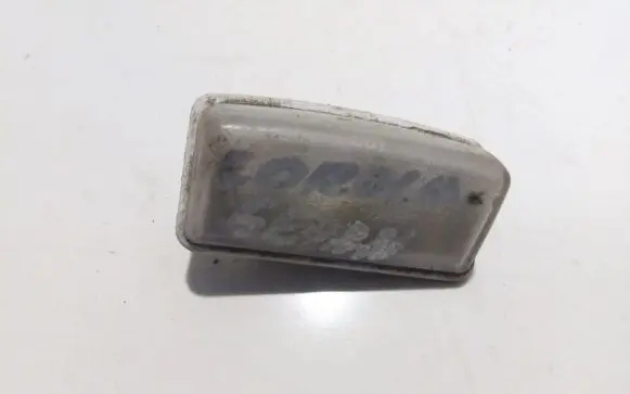 Toyota Corolla E110 Number plate light E44043