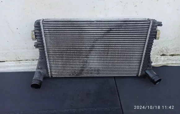 Seat Alhambra (Mk2) Intercooler radiator 3C0145805AM