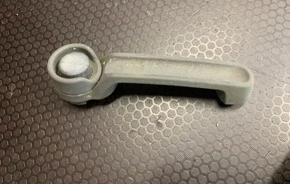 Dodge Nitro Rear door exterior handle