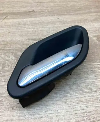 BMW 5 E39 Front door interior handle 7032925