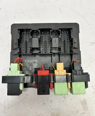 Volkswagen Tiguan Comfort/convenience module 5K0937086M