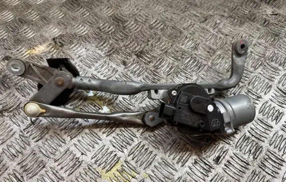 Toyota Yaris Front wiper linkage and motor 851100D191